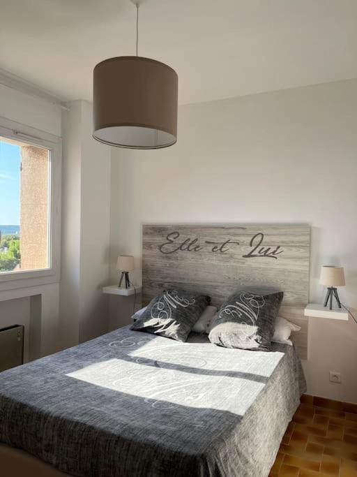 Appartement Proche Aeroport Marseille Marignane - Studio Confortable - Logement Ideal - Hebergement Tout Equipe Rognac Exterior photo