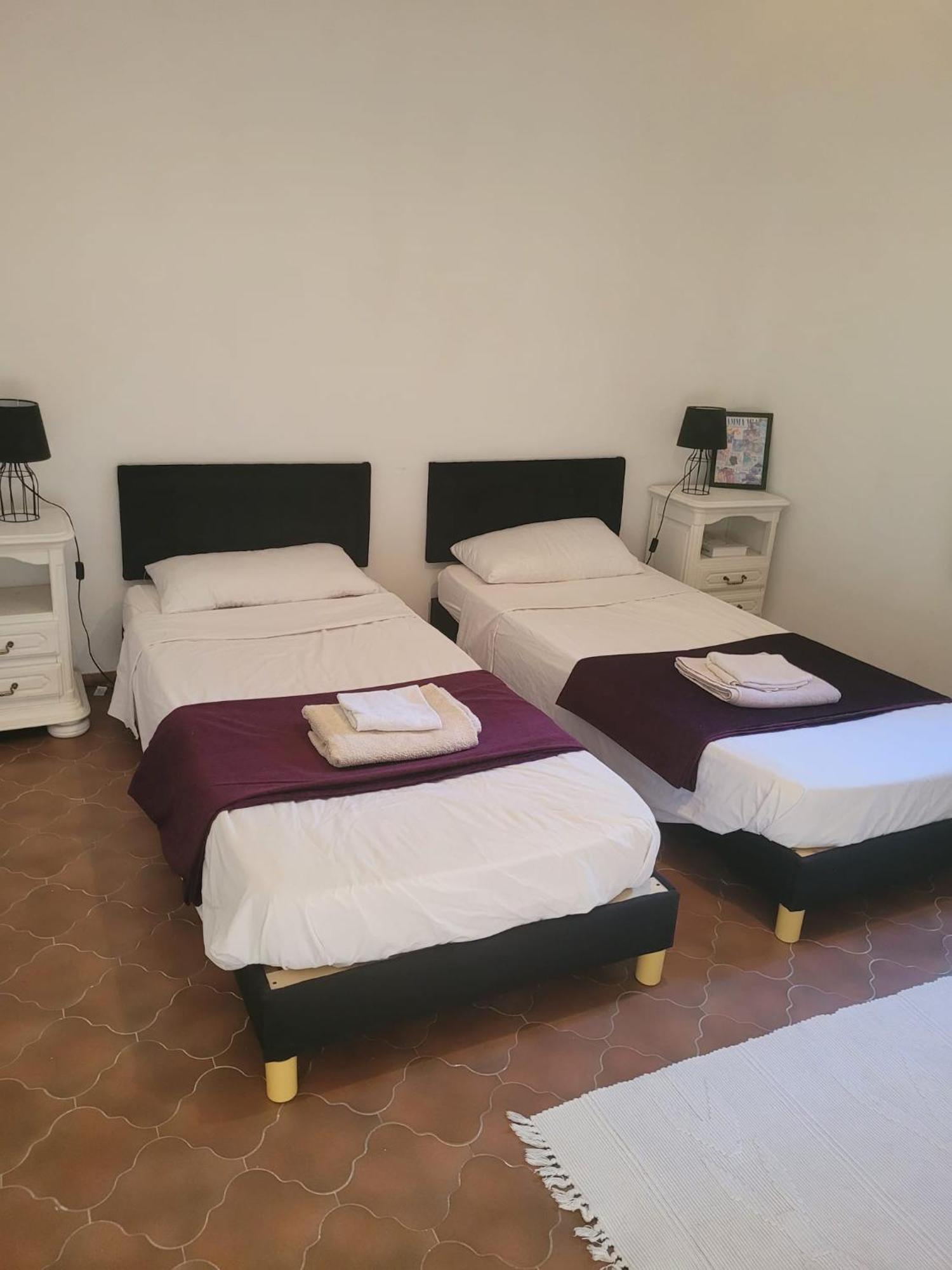 Appartement Proche Aeroport Marseille Marignane - Studio Confortable - Logement Ideal - Hebergement Tout Equipe Rognac Exterior photo